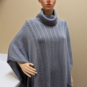 Chic Gray Turtleneck Sweater for Women